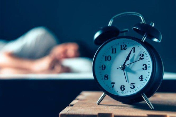 Diario HOY | Dormir seis horas o menos puede aumentar el riesgo de padecer demencia
