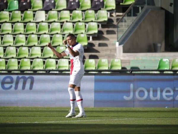 PSG toma la punta en Francia gracias a Mbappé