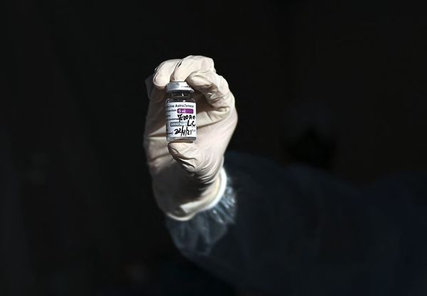 Ecuador recibe 336.000 vacunas de AstraZeneca bajo la iniciativa Covax - Mundo - ABC Color
