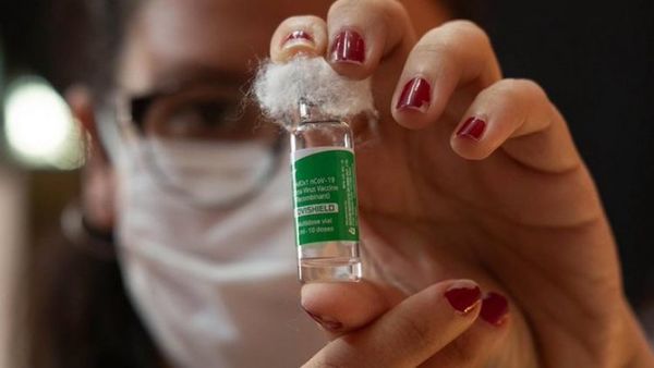 Bélgica baja a 41 años el piso de edad para administrar la vacuna de AstraZeneca