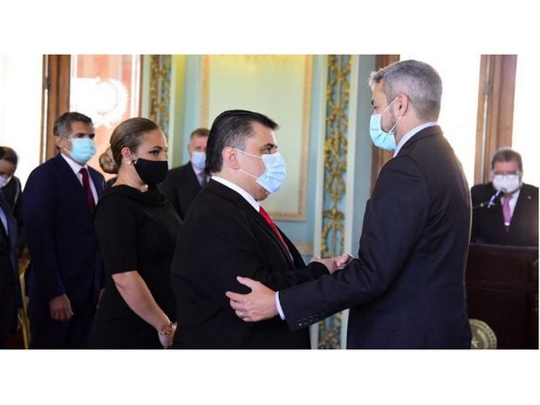 Terminar derroche en binacionales depende de Abdo, según analista