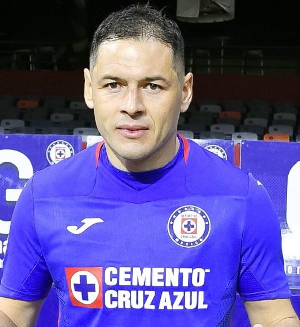 Aguilar anota en el triunfo de Cruz Azul - Fútbol - ABC Color