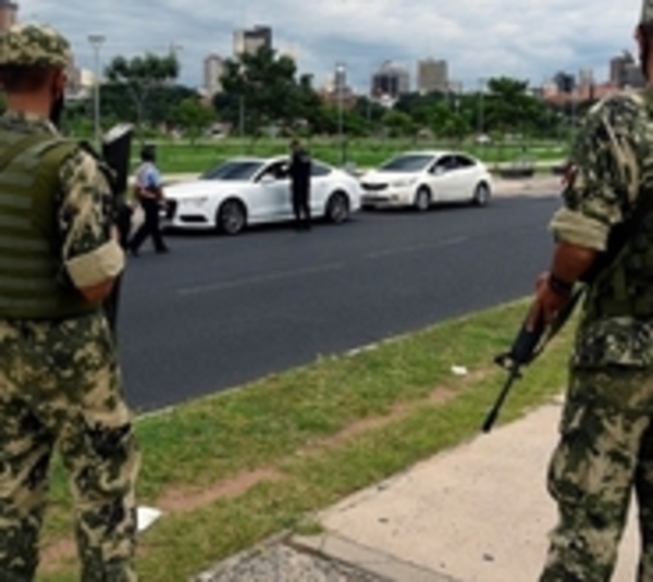 Medidas Estrictas: Gobierno anuncia controles con patrulla y militares - Paraguay.com