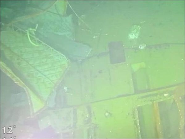 Indonesia localiza submarino y da por muertos a los tripulantes