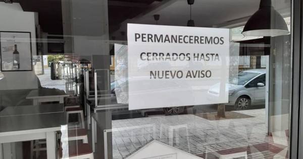 La Nación / Sector gastronómico: 15.000 personas más serán suspendidas debido a restricción de horario