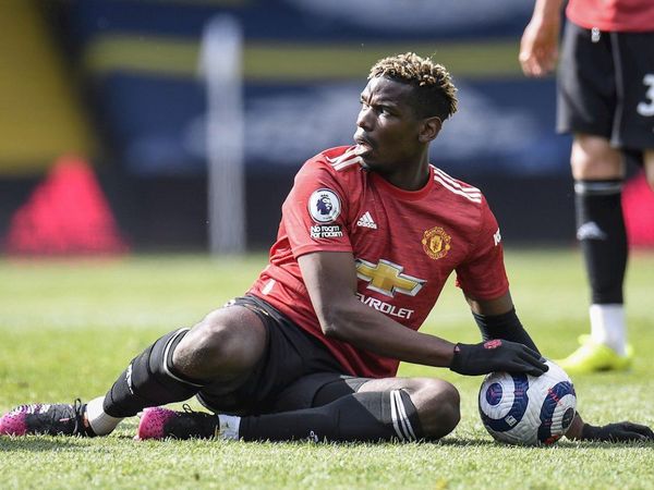 Manchester United no pasa del empate con Leeds