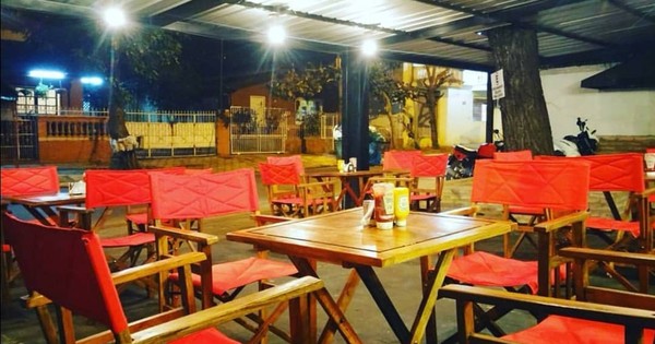 La Nación / Locales gastronómicos se debaten entre el cierre y no acatar medidas restrictivas