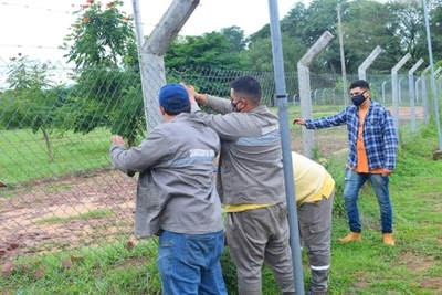 Inician trabajos para habilitar centro vacunatorio en Villa Elisa - Megacadena — Últimas Noticias de Paraguay