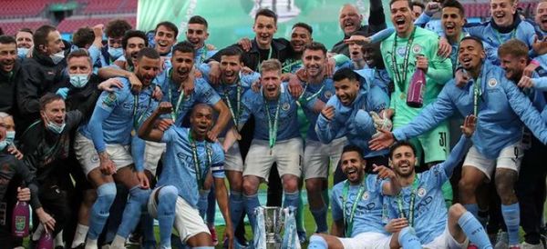 Manchester City gana ante Tottenham la Copa de la Liga