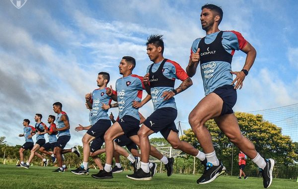 Versus / "Chiqui" sorprende con un juvenil en el equipo de Cerro ante Guaireña