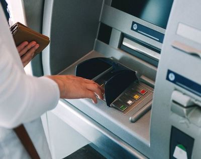 El salario mínimo debe subir en un 30%, dice Central Unitaria de Trabajadores