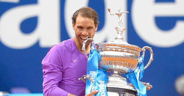 La Nación / Nadal festeja en Barcelona