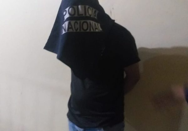 Tras asalto detienen a tres hombres