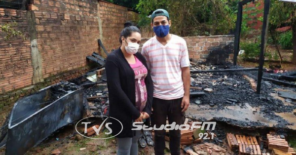JÓVENES PIDEN AYUDA TRAS INCENDIO EN ENCARNACIÓN