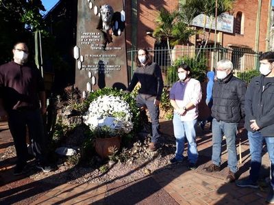 Periodistas piden justicia en su día y denuncian precarización laboral