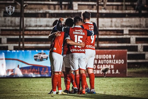 Cerro Porteño se recupera y sigue más vivo que nunca en la pelea por el campeonato