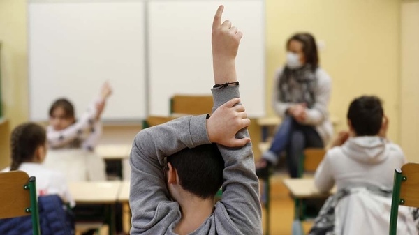 Francia reabrió sus escuelas primarias después de tres semanas de cierre | .::Agencia IP::.