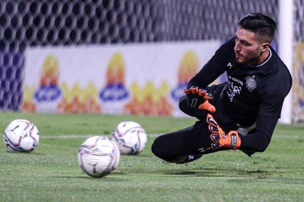 Gastón Olveira sobre su debut: “Creo que hice un buen partido” - Megacadena — Últimas Noticias de Paraguay