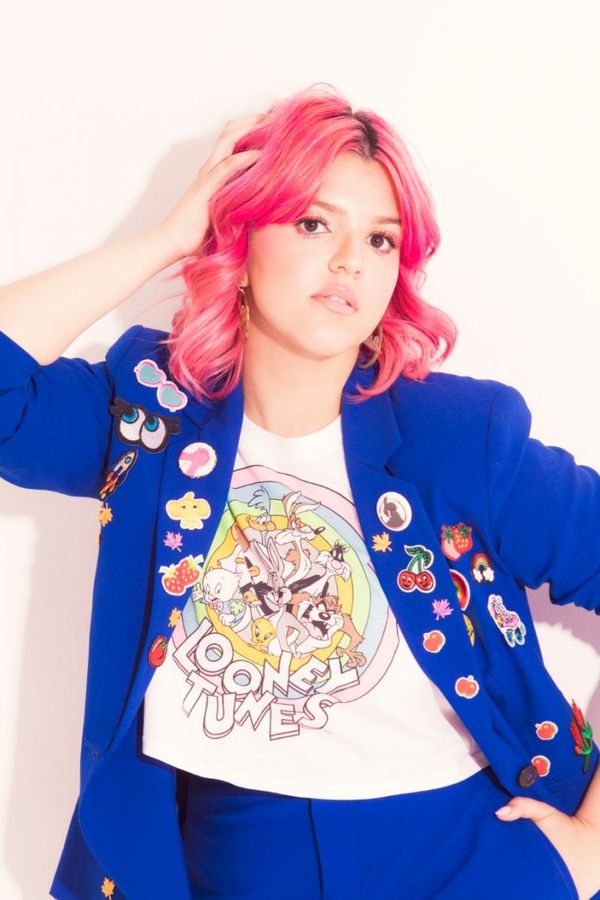 Tefy, cantante y compositora nacional, debuta con “Hoy”