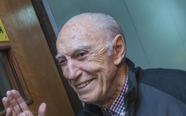 Murió Cacho Fontana: se apagó la gran voz de la radio y la televisión argentina