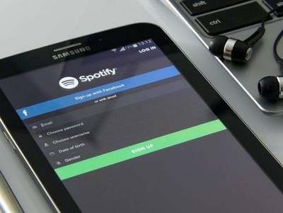 Diario HOY | Facebook y Spotify crean herramienta para escuchar música en la red social