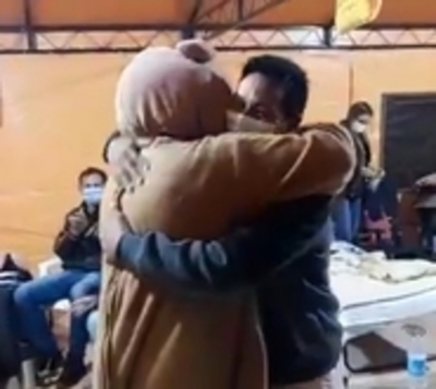 ¡Conmovedor! Abrazo de oso para familiares de pacientes con covid - Paraguay.com