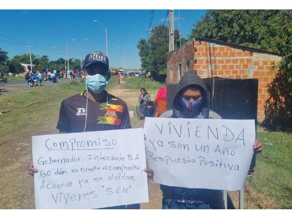 Cierran ruta exigiendo que se cumpla con asistencia