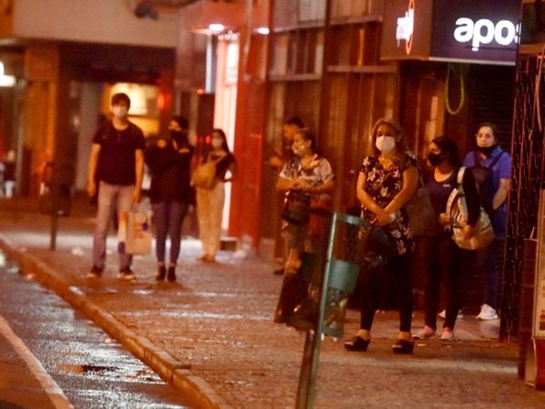 Regulada de buses se acentúa con las nuevas restricciones