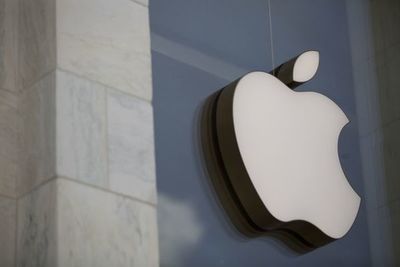 Apple actualiza iOS con la política de privacidad que le enfrenta a Facebook - Tecnología - ABC Color