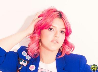Tefy, una cantante y compositora paraguaya, debuta con “Hoy” •