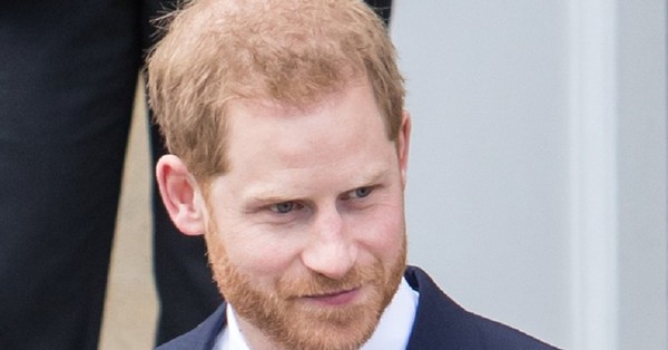 Aseguran que el príncipe Harry está “conmocionado” por la frialdad con la que fue recibido en Reino Unido - SNT