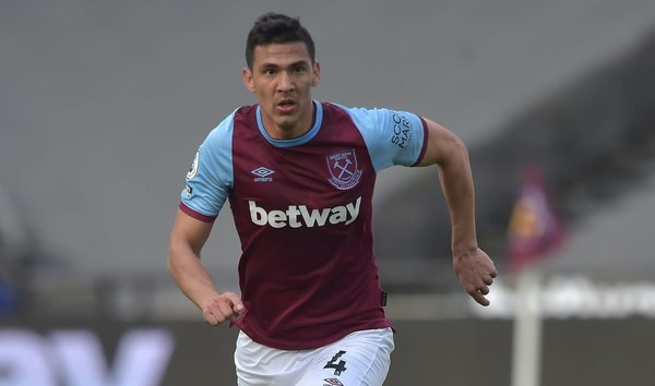 Versus / La FA anuló la tarjeta roja de Fabián Balbuena ante el Chelsea