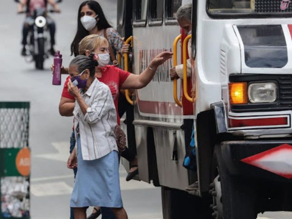 Empresas de transporte son multadas por regulada, pero no pagan