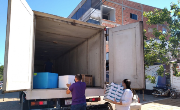 Diario HOY | Llegan vacunas a Concepción pero hay escaso registro de adultos mayores