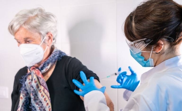 Diario HOY | Explican que pacientes con diabetes deben recibir la vacuna contra el COVID-19