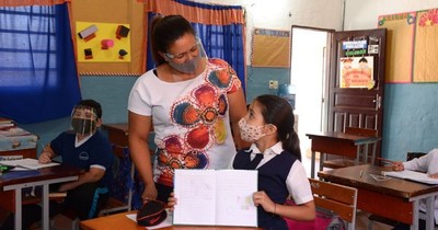La Nación / Profes que dejan huellas: homenajearán a docentes presentando nuevos contenidos educativos