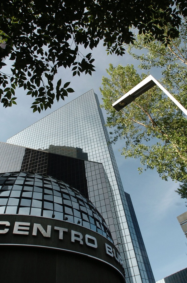 Bolsa mexicana pierde un 0,23 % debido a toma de utilidades de inversionistas - MarketData
