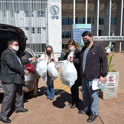 Infractores de medidas sanitarias debieron donar mascarillas de oxígeno - ABC en el Este - ABC Color