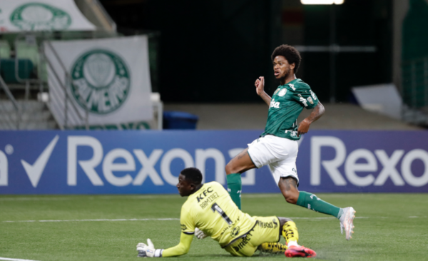 Diario HOY | Gómez le gana la pulseada a Brian en la Copa Libertadores