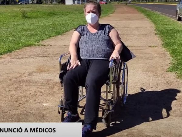 Negligencia médica la dejó en silla de ruedas, denunció