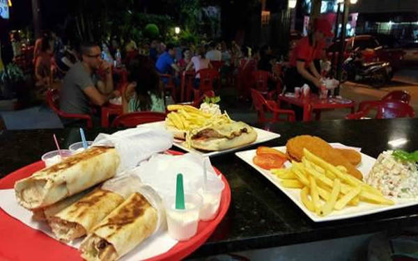Trabajadores gastronómicos nocturnos aseguran que continuarán trabajando pese a restricciones | Ñanduti