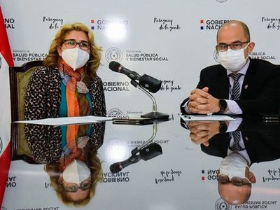 Vacunación Covid-19: Salud pide respetar agendamiento para evitar caos