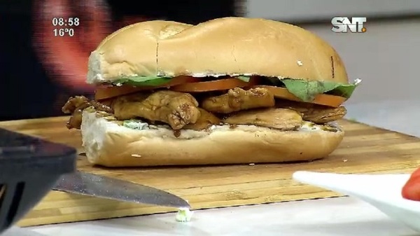 Cocina LMCD: Sándwich de pollo Kzero con salsa teriyaki - SNT