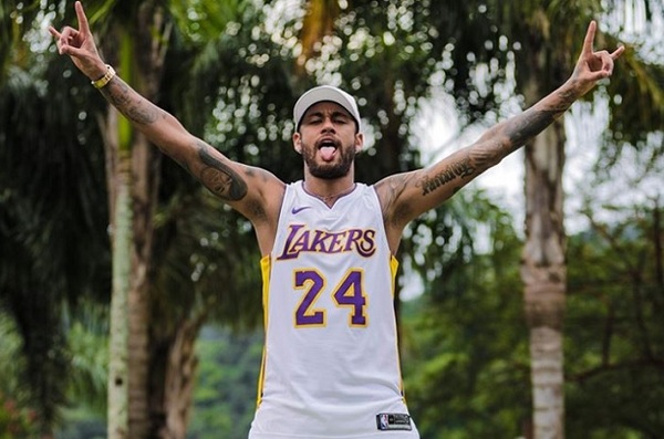 Ney tiene "arreglada" su continuidad en el PSG