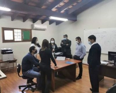 Irregularidades en vacunación: fiscales se constituyen en hospitales