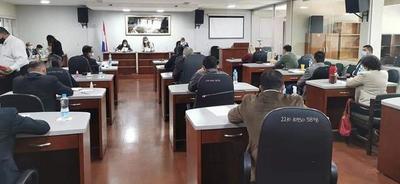 Concejales y gobernador presionarán a Salud para lograr instalación de planta de oxígeno - La Clave