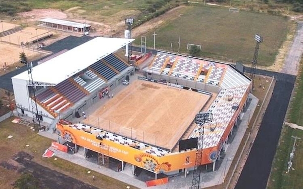 Diario HOY | El templo del fútbol de playa está a disposición de Salud Pública