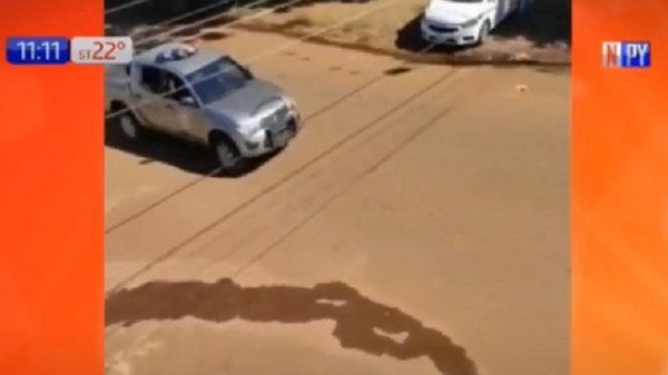 Contrabandista protagoniza persecución de película en la frontera | Noticias Paraguay