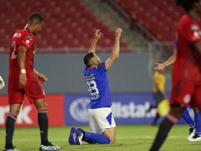 Pablo Aguilar se hace sentir en la Concachampions