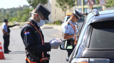 Barajan ataque legal a decreto de restricciones, y acusan maltrato policial a formales - ADN Digital